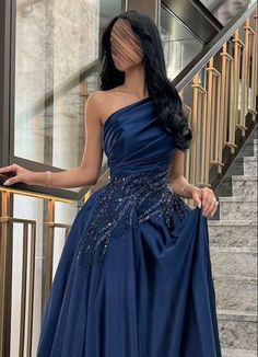 Korean Gown Prom, Party Gowns Evening Dresses, Party Gowns Evening, One Shoulder Prom Dress, Classy Prom Dresses, Fancy Wedding Dresses, Stunning Prom Dresses, Prom Dresses Sleeveless, Prom Dresses Modest