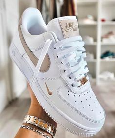 Air Force 1 Shadow, Nike Fashion Shoes, Preppy Shoes, Nike Air Shoes, Cute Nike Shoes, Cute Sneakers, Cute Nikes, Girly Shoes, Aesthetic Shoes