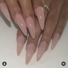 Almonds Nails Designs, Xl Almond Nails, Almond Shaped Nails Long, Almond Acrylic Nails Long, Sharp Almond Nails, Classy Nails Almond, Long Nails Almond, Almond Nails Pink, Long Almond Nails