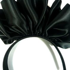 Large Black Pleated Satin Fascinator Headband #1686Package included : order quantity × headbandItem Features :.Unique fashion headband.Plastic band insert.Perfect costume hair accessory for weddings, parties, night out, Halloween and other special events.Great for women of all agesItem Specifications :.Handmade in Korea.100% brand new with high quality.Satin and plastic  .Measure approx 0.98 inches (2.5 cm) in band width.Weight approx 1.62 oz (46 g)Colors may appear slightly different through th Headband For Costume Party, Adjustable Satin Bow Headband, Black Headband For Costume Party, Adjustable Headband Headpieces For Costume Party, Elegant Black Hair Accessories For Costume Party, Black Structured Crown Headpiece For Party, Costume Party Accessories With Matching Headband, Elegant Adjustable Costume Accessories For Party, Party Satin Bow Headband