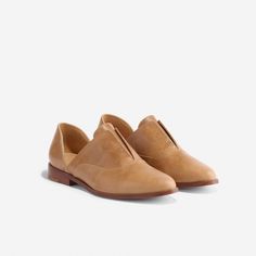 Emma d'Orsay Oxford 2.0 Almond Nisolo Shoes, Huarache Sandals, Mule Sneakers, Old Shoes, Clog Heels, New And Improved, Wardrobe Basics, Sneaker Heels, Leather Care