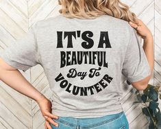 Trendy Volunteer Shirt Volunteering Group T Shirt Its A - Etsy Funny Volunteer Shirts, Volunteer Tshirts Ideas, Pto Volunteer Shirts, Funny Pta Shirts, Volunteer Shirt Ideas, Pta Board Shirts, Pto Shirts Elementary Schools, Volunteer Shirts Design, Pta Shirts Design