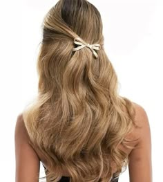 Hair Clipped Back, Hair With Bow, Sunkissed Brunette, Hair Clip Tutorial, Hair Necessities, Highlights Golden, Bow In Hair, Clips Hairstyles, Thanksgiving Hairstyles