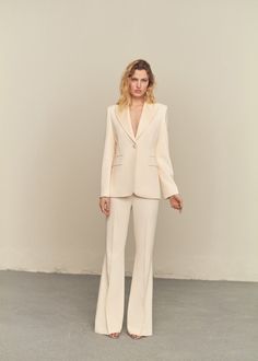 Structured blazer with satin lapels - Woman | MANGO USA Formal Blazer, Structured Jacket, Outfit Formulas, Suit Style, Total Look, Blazer Outfits, No Time, Matching Outfits, Blazers For Women