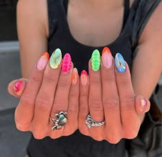 Tropical Nail Designs, Nails And Rings, Boho Nails, Nails Sparkle, 2023 Nails, Tropical Nails, Minimal Nails, Exotic Nails