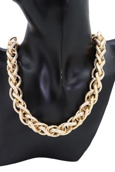 Trendy Fashion Bling Accessory Sexy Jewelry Women Links Ladies Unique Necklace Weekend Party Look Or Even Cool Work Day. Unique and special fashion necklace with great pendant with a cute charm for day or night wear all year around summer spring winter and fallStyle : Fashion - Sexy Necklace Condition : Brand New Color : Gold metal chain links Strand length: About 16" - 18" Necklace drop: About 8" Very Special And Fashionable Necklace Beautiful For Every Day And For A Going Out Night. Fashion Jewelry Necklaces Gold, Necklace Gold Chain, Weekend Party, Chain Links, Metal Chain Link, Unique Necklace, Party Look, Cute Charms, Night Wear