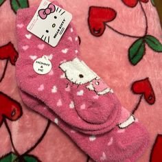 Nwt Set Of Mommy And Me Fuzzy Hello Kitty Valentine Socks. Adult Size 4-10 And Child 7.5-3.5 Cute Cat Design Socks For Winter, Cute Winter Socks With Cat Design, Cute Cat Design Winter Socks, Hello Kitty Tumblr, Valentine Socks, Sanrio Clothes, Hello Kitty Pillow, Valentines Socks, Valentines Blanket