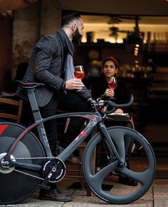 Bike Gadgets, Urban Sport, Bahasa Jepun, Urban Bicycle, Cycling Photography, Bicycle Mountain Bike, Urban Cycling, Style Fitness, Urban Bike