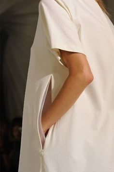 Maison Martin Margiela. Detail Couture, Minimal Chic, Martin Margiela, 가을 패션, Mode Inspiration, Pocket Detail, Minimal Fashion, Primavera Estate