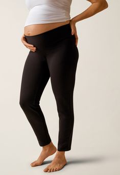 A pair of full-coverage leggings in a thicker quality than our popular Maternity leggings in lyocell. Soft and stretchy, thick maternity leggings with a figure-hugging fit and 7/8 length legs. The comfortable waistband is made of double material without irritating seams, ensuring a perfect fit both with and without a baby bump. These leggings are designed for both style and comfort, making you feel effortlessly dressed! Stretch Leggings With Elastic Waistband, Casual Stretch Maternity Bottoms, Straight Leg Yoga Leggings, Straight Leg Elastane Leggings For Yoga, Maternity Stretch Bottoms With Elastic Waistband, Maternity Bottoms With Elastic Waistband And Stretch, Stretch Casual Maternity Pants, Full Length Stretch Leggings Bump Friendly, Casual Stretch Maternity Pants