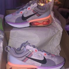 Brand New Women’s Air Max 2001 Venice/Black Lime Ice Ghost Size 8. Brand New Only Tried On. Gift That Didn’t Fit Air Force One Shoes, Nike Air Max Excee, Nike Classic Cortez, Blue Jordans, Nike Air Vapormax Flyknit, Nike Classic, Nike Air Force Ones, White Shoes Women, Nike React