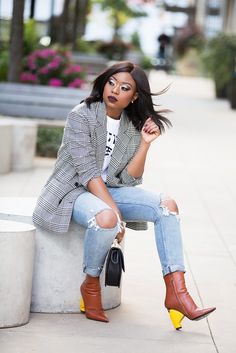 What I Am Wearing: Jeans: here, love this here, more here/here/here Zara blazer: similar here, here, and here, more here Boots:  here, here, budget friendly here Bag (here)  MAC liquid lip color ‘Carnivorous’ (here) Happy… Jadore Fashion, Women Afro, Fall Forward, Check Blazer, Fall Fashion Trends Women, Shiny Jewelry, Work Chic, Belt Jewelry, Checked Blazer