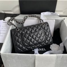 Size: 15.5cm*25.5cm*6.5cm  It comes with Dust box. Care manual. Tag. and Paper bag. Trendy Shoulder Bag, Classic Flap, Chain Bags, Flap Bag, Chanel Classic Flap, Chanel Classic, Chanel Bag, Black Silver, Messenger Bag