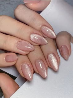 nude cat eye nail design Engagement Nails, Nude Nail Designs, Nude Nail, Eye Nails, Valentine Nails, Shiny Nails, Jelly Nails