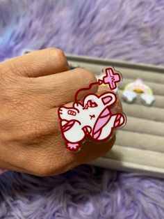 A very cute hurt bunny ring. Kawaii Ring, Bunny Ring, Accessories Kawaii, Pastel Accessories, Kawaii Accessories, Halloween Shopping, Gift Baskets, Hair Pins, Accessory Gift