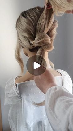 Updos For Bridal Party, Bridal Updo Thick Hair, Low Loose Side Bun, Easy Bun Wedding Hair, Thick Hair Updo Tutorial, Formal Hair Low Bun, Low Bun Up Do Wedding, Bridal Bun Thick Hair, Easy Low Bun Wedding Guest