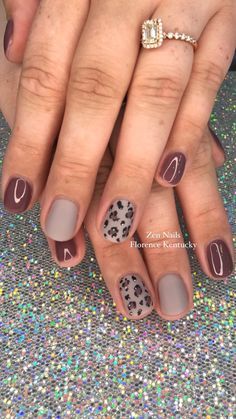 Fall Nails Flannel Design, October Inspired Nails, September Nails Cheetah, Olive Green Cheetah Nails, Nails Dip With Design, September Manicure Colors, No Length Nails, Cheetah Pedicure Designs, Short Nails August 2023