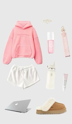 Keychain Lululemon, Lululemon Never Lost Keychain, Never Lost Keychain, Hydro Flask 32 Oz, Glossier Balm, Glossier Balm Dotcom, Beauty Vibes, Balm Dotcom, Shoes Ugg