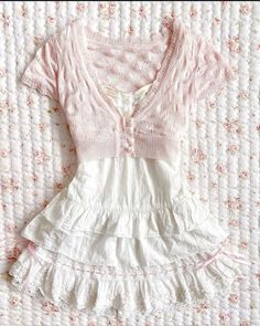 ༆ Cream Clothing Aesthetic, Hachi Style, Dream Wardrobe Aesthetic, Winter Outfits Cute, Clothing Coquette, Romantic Outfit