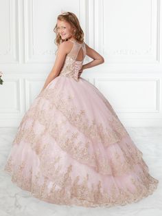 Make a grand entrance in this metallic lace long strapless sweetheart dress with tiered A-line skirt by House of Wu Quinceanera Collection 26938. Make a statement modern lace and tulle ball gown. Fit for a modern princess, this metallic lace sweetheart neckline ball gown will have everyone staring. The strapless bodice is accented with crystal beading for extra sparkle. This look is finished with a corset back and a sweep train. House of Wu Quinceanera Collection Fall 2019 Style Number: 26938 Fa Long Tiered Dress, Sleeveless Velvet Dress, Quinceanera Collection, Beautiful Ball Gowns, Beautiful Ball, Quince Dress, Modern Princess, Girls Formal Dresses, Baptism Dress