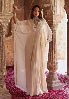 Ivory Draped Kaftan Seema Thukral - Fabilicious Fashion Arabic Kaftan Dress, Goddess Dress Pattern, Kaftan Pattern Caftan Dress Style, Arabic Outfits For Women, Egyptian Kaftan, Arabic Outfits, Draped Kaftan, Ivory Drapes, Moroccan Kaftan Dress