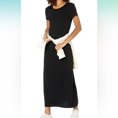 T Shirt Maxi Dress Black Casual Black T-shirt Dress For Fall, Black Relaxed Fit T-shirt Dress With Crew Neck, Black T-shirt Dress For Day Out In Spring, Black Relaxed Fit Dress With Crew Neck, Casual Short Sleeve Maxi Dress For Fall, Casual Black Short Sleeve T-shirt Dress, Black Dresses For Everyday Spring Wear, Casual Short Sleeve Maxi Dress For Daywear, Casual Spring Everyday Maxi Dress