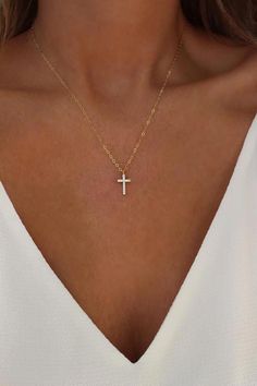 Jewelry Lace, Celtic Crosses, Jesus Was Born, Dainty Diamond Necklace, Fish Necklace, Back Necklace