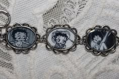 Betty Boop Bracelet, Black And White Retro, Doll Party, Pawn Shop, Art Black And White, Clothing Pieces, Girly Jewelry, Betty Boop, Art Black