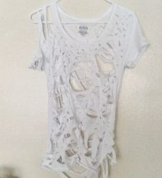 Trendy Ripped T-shirt For Summer, White Distressed Fitted Tops, White Fitted Distressed Tops, Fitted White Distressed Tops, White Short Sleeve Grunge Crop Top, White Grunge Crop Top With Crew Neck, Distressed Cotton Crop Top With Crew Neck, Distressed Cotton Crew Neck Crop Top, Summer Distressed Cotton Crop Top