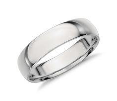 men's wedding band in 18k white gold, 5mm width - 4mm wide