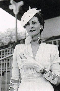 1939 Helene Arpels (as chic as can be) Couture Mode, 40s Fashion, Retro Mode