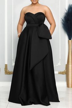 Plus Size Evening Gown, Dinner Dress Classy, Plus Size Gowns, Chique Outfits, Plus Size Formal, Plus Size Formal Dresses, Black Dress Formal, Black Formal, Evening Dresses Plus Size