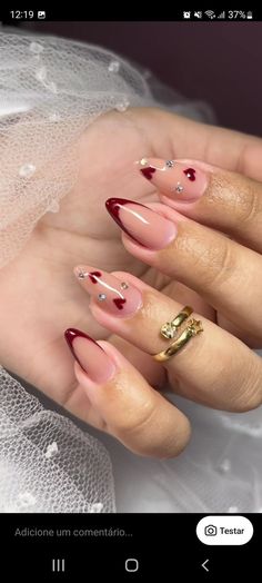 Short Almond Nails Designs Valentines, Almonds Nails Designs, Simple Cute Nails Almond, Trendy Almond Acrylic Nails, Valentine’s Day Nails Almond Shape, Valentines Almond Shaped Nails, Swagapino Aesthetic, Lana Del Ray Nails Aesthetic, Valentines Day Nails Designs Almond