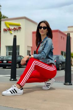 Red Adidas Pants, Adidas Sst, Cargo Pants Outfits, Outfits Primavera, Adidas Brand, Adidas Track Pants, Adidas Outfit, Adidas Track