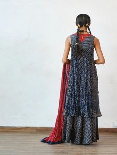 Crushed printed chanderi kurta with kathiawadi embroidered yoke paired with palazzo pants and crushed chanderi dupatta Color: Indigo Fabric: Chanderi Note: The product will be delivered within 3-4 weeks of order placed Wash care - Dry clean only The size can be cutomised Additional charges of 10% on MRP shall be charged for sizes - XL, 2XL, 3XL, 4XL, 4XL and 6XL Size Chart (In Inches): XS S M L XL 2XL 3XL Bust 32 34 36 38 40 42 44 Waist 25 26 28 30 32 34 34 Hips 35 37 39 41 43 45 47 Size Chart In Inches, Chanderi Dupatta, Blue Crush, Indigo Fabric, Kurta Set, Palazzo Pants, Dry Clean Only, Size Chart, Dry Clean