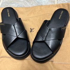 Never Worn. Super Comfortable Only Tried On. Absolutely Stunning And Excellent Shape. Prices To Sell. Bought From Nordstroms. Male Palm Slippers, Leather Slippers For Ladies, Men Leather Sandals Fashion, Male Slippers, Best Sandals For Men, Slippers For Ladies, Male Sandals, Trendy Mens Shoes, Handmade Footwear