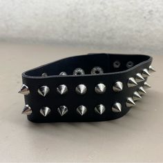 New Unisex Hot Topic Black Chrome Spiked Rocker Biker Bracelet One Size Biker Bracelet, Mens Accessories Jewelry, Black Chrome, Alternative Fashion, Hot Topic, Rocker, Black Silver, Mens Accessories, Man Shop