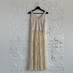 Nwt Beautiful Lace Moussy Dress. Size 1. Cut And Sewn : 65% Polyester, 35% Rayon, Lace : 100% Nylon White Cream, Cream White, Colorful Dresses, Womens Dresses, Cream, Lace, Dresses, Women Shopping, White