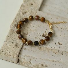 Metal: 18k Recycled Gold Plated On Brass Gemstone: Tiger's Eye, Picture Jasper Chain Length: 160-190mm Weight: 10g