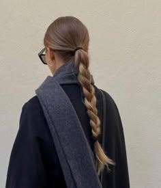 Low Hairstyles For Long Hair, Scandinavian Hairstyles, Minimalist Hair Accessories, روتين العناية بالبشرة, Good Hair Day