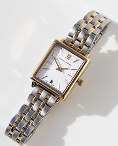 Women Watches Classy Elegant, Silver And Gold Watch, Women Watches Classy, Watches Classy, Pretty Watches, Timeless Watches, Watches Collection