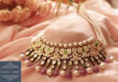 VeroniQ Trends-Bridal Kundan Neklace with floral Motifs and Pearls -Kundan Necklace-Polki Kundan-Wedding Jewelry by VeroniQTrends on Etsy Manubhai Jewellers, Bridal Fashion Jewelry, Polki Jewellery, Indian Wedding Jewelry, Bridal Jewellery Indian, Kundan Necklaces, Gold Jewelry Indian, Silver Jewelry Handmade, Traditional Jewelry