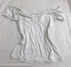 Farmers Daughter Outfit, Cottagecore Tops, Coquette Top, Fits Clothes, Outfit Cute, Top Outfit, Lovely Clothes, Short Sleeve Tops, Off The Shoulder Top