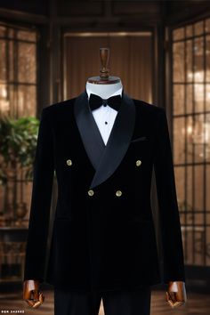 "*Black Men Tuxedo - Groom Suit *Fabric: 100%Wool Thick, Warm, Comfortable, Breathable, Softer, Wool Feeling *Center Six Button Blazer and Zipper Fly Pants *Slim Fit, 9 Cm Peak Lapel, 5 Cm Inclined Ticket Pocket *Double Vent On The Behind Of The Jacket *This Suit Has A 6\" Drop Which Is The Difference Between The Size Of The Jacket & Pants. For Example, A 40r Jacket Includes A 34W Pant *Dry Clean Only *Available Eu Sizes: 46-48-50-52-54-56 *Available Us Sizes: 36-38-40-42-44-46 *Important Note: All Our Products Are Ready In Stock!" Black Men Tuxedo, Black And Gold Tuxedo, Velvet Suit Men, Charcoal Black Suit, Mens Groom Suit, Tuxedo Groom, Men Tuxedo, Mens Tuxedo, Tuxedo Coat