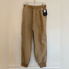 Never Worn, New With Tags, Xs Gap Casual Pants With Relaxed Fit, Casual Gap Loungewear Bottoms, Gap Wide Leg Casual Cargo Pants, Gap Casual Wide Leg Cargo Pants, Gap Straight Leg Loungewear Bottoms, Casual Gap Wide Leg Cargo Pants, Gap Bottoms With Pockets For Fall, Gap Wide Leg Pants With Elastic Waistband, Gap Relaxed Fit Tapered Leg Pants