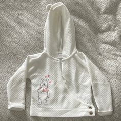 Never Worn, Like New Condition! Disney Baby Brand Winnie The Pooh 18 Month Size Smoke And Pet Free Home Playful Hoodie With Cartoon Print, Playful Cartoon Print Hoodie, Cute Cotton Hoodie For Playwear, Playful White Hooded Sweatshirt, Cute Long Sleeve Hoodie For Playtime, Playful White Cotton Hoodie, Playful White Hoodie Top, White Winter Hoodie For Playtime, Cute White Hoodie For Playtime