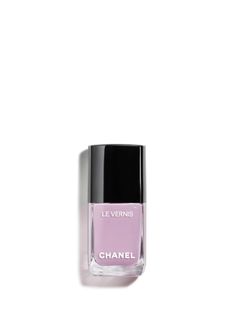 CHANEL Le Vernis Nail Polish | VIOLET GREY Surratt Beauty, Eye Palettes, Tom Ford Beauty, Violet Grey, Nail Colour, Long Lasting Nails, Body Sunscreen, Colorful Nail Designs, Shopping Chanel