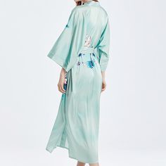 The mulberry silk kimono print robe is, soft color, soft and comfortable, and silky skin-friendly, the combination of pure mulberry silk material and exquisite digital inkjet printing is more elegant and luxurious.● Sexy V-neck, showing the soft line of the neck and modifying the face.● The loose three-quarter sleeves are comfortable and easy for the wrist to move freely.● The waist tie design breaks mediocrity, improves the waistline, and shows the perfect proportion.● Inner ties design, Inner Lotus Silk, Long Paragraphs, Silk Clothes, Kimono Robes, Silky Skin, Silk Kimono Robe, Printed Robe, Tie Design, Silk Robe