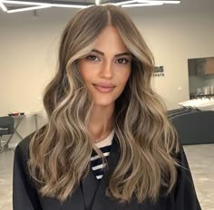 Natural Dark Blonde Hair, Blonde Light Brown Hair, Hair Stayl, Copper Blonde Hair, Wedding Hair Colors, Dark Blonde Hair Color, Guest Hair, Brunette Hair With Highlights, Gorgeous Hair Color