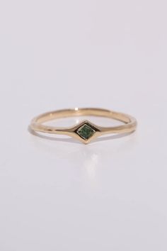 Radiance – Dear Survivor Gemstone Settings, Square Stone, Unique Wedding Bands, Green Sapphire, Pretty Rings, Hello Dear, Recycled Gold, Gold Texture, A Princess